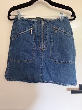 Denim Mini Skirt with Front Zip and Pockets - Blue